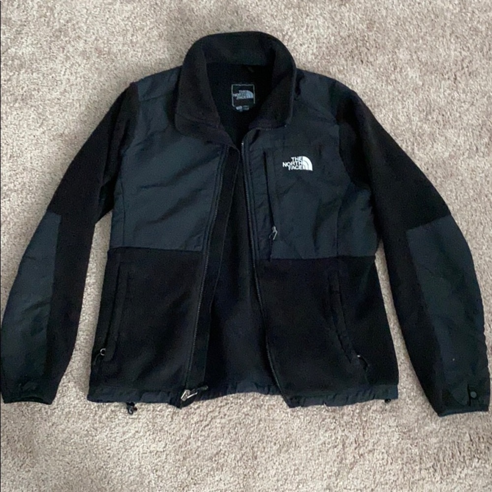 TNF women’s Denali jacket